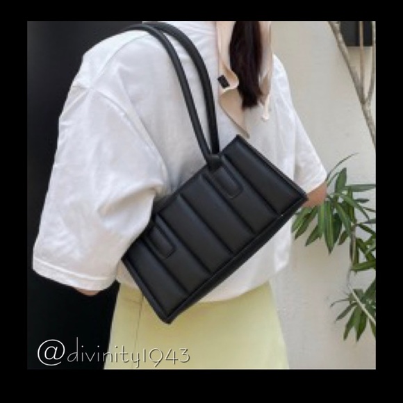 Mod Mini Rectangular Black Bag - Picture 3 of 7